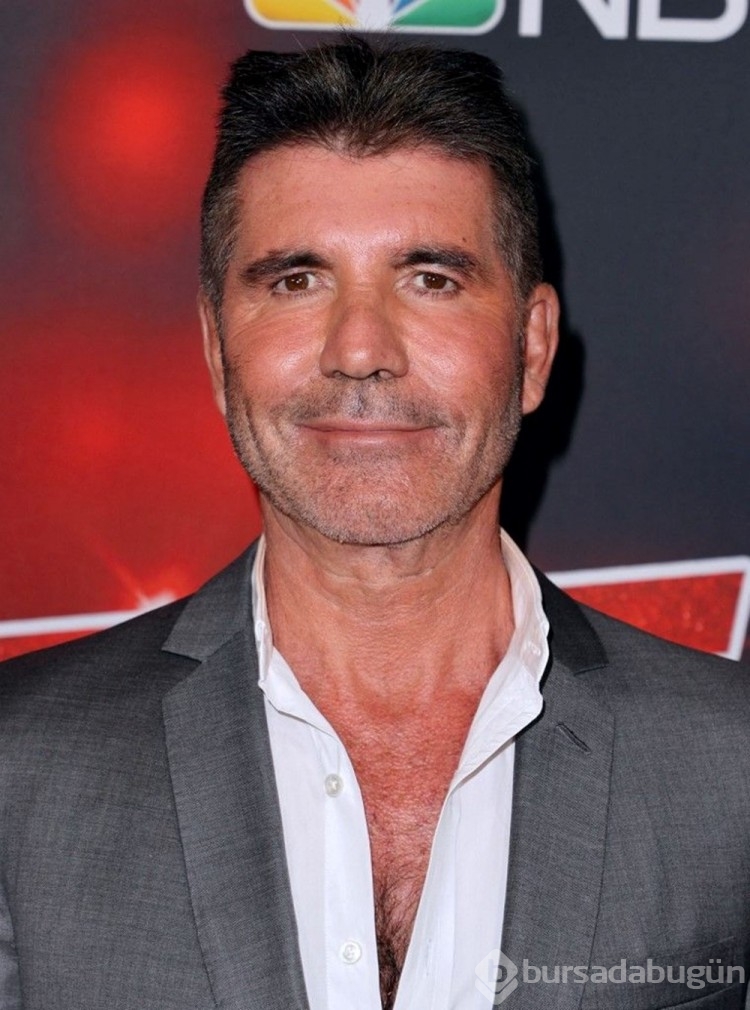 Simon Cowell, 20 milyon Sterlin'lik servetini köpeklere bıracak