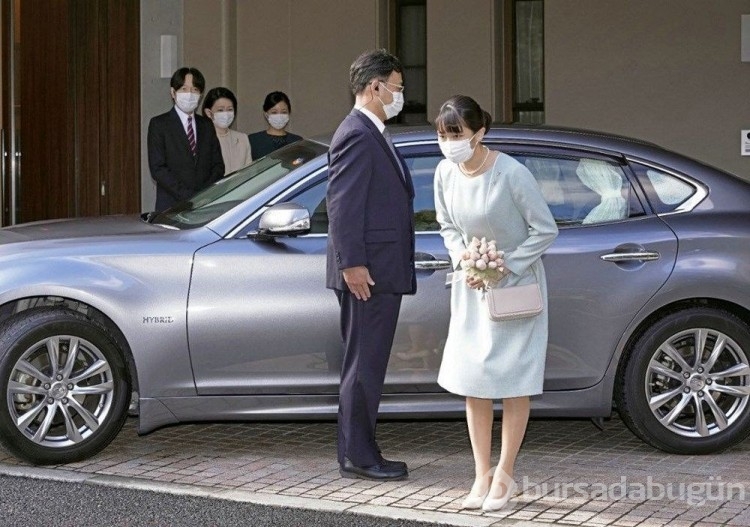 Kraliyetten ayrılan Japon Prenses iş hayatına atıldı