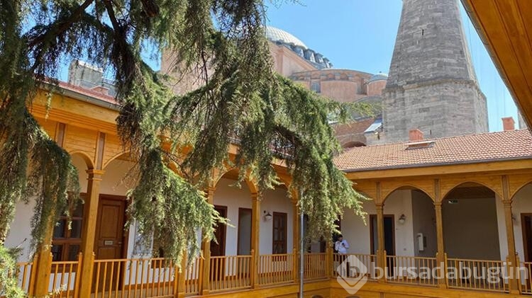 Ayasofya Fatih Medresesi, 86 yıl aradan sonra yeniden açıldı