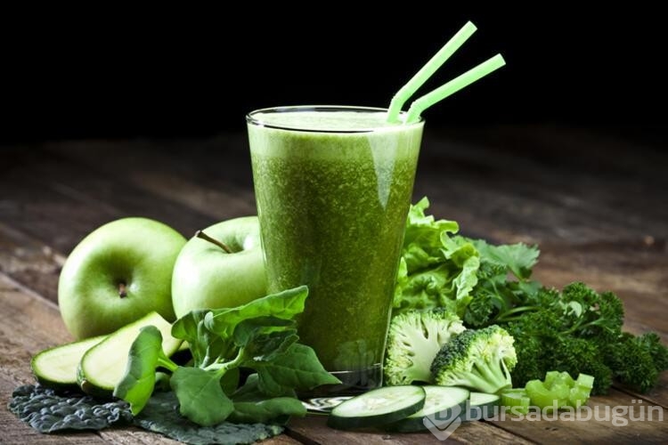 Detoks etkili ıspanaklı smoothie faydaları nelerdir nasıl yapılır? 