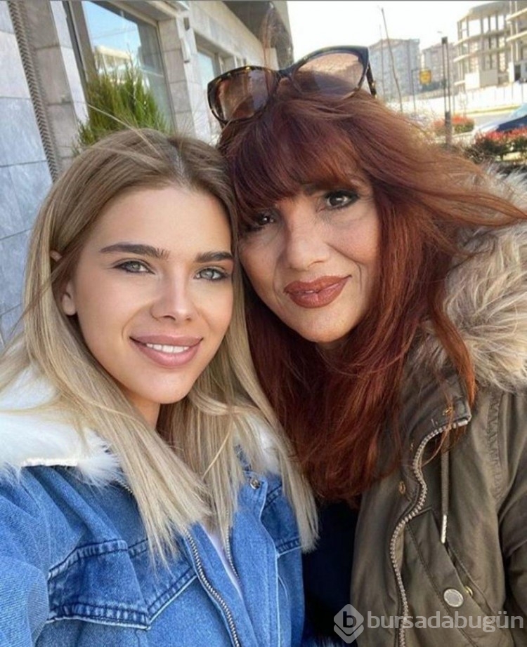 Ünlüler ve anneleri...