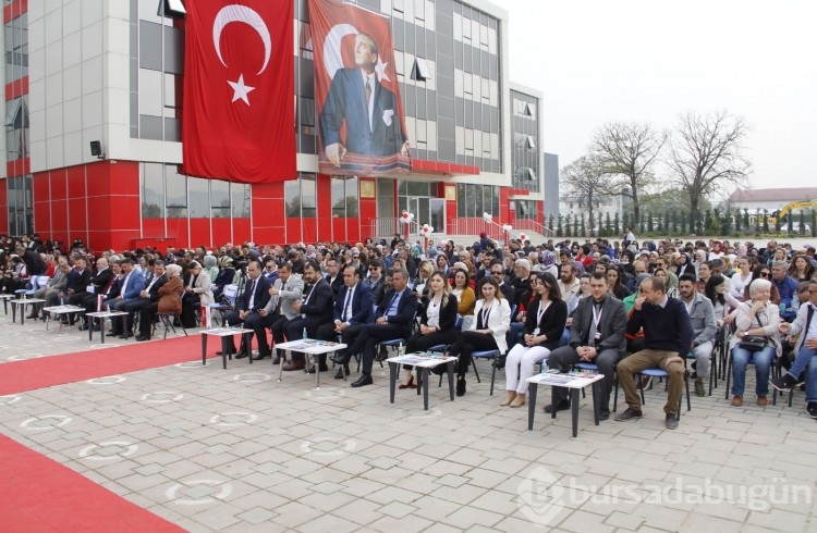 Çözüm Koleji'nde 23 Nisan coşkusu 