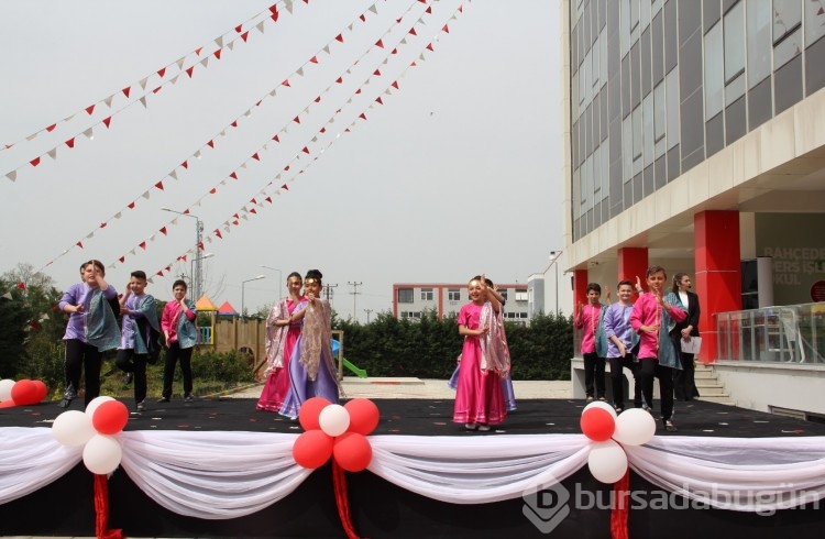 Çözüm Koleji'nde 23 Nisan coşkusu 