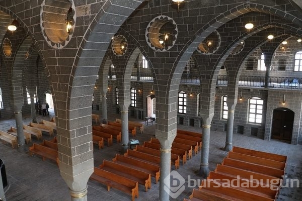 Ortadoğu'nun en büyük Ermeni kilisesi onarıldı...