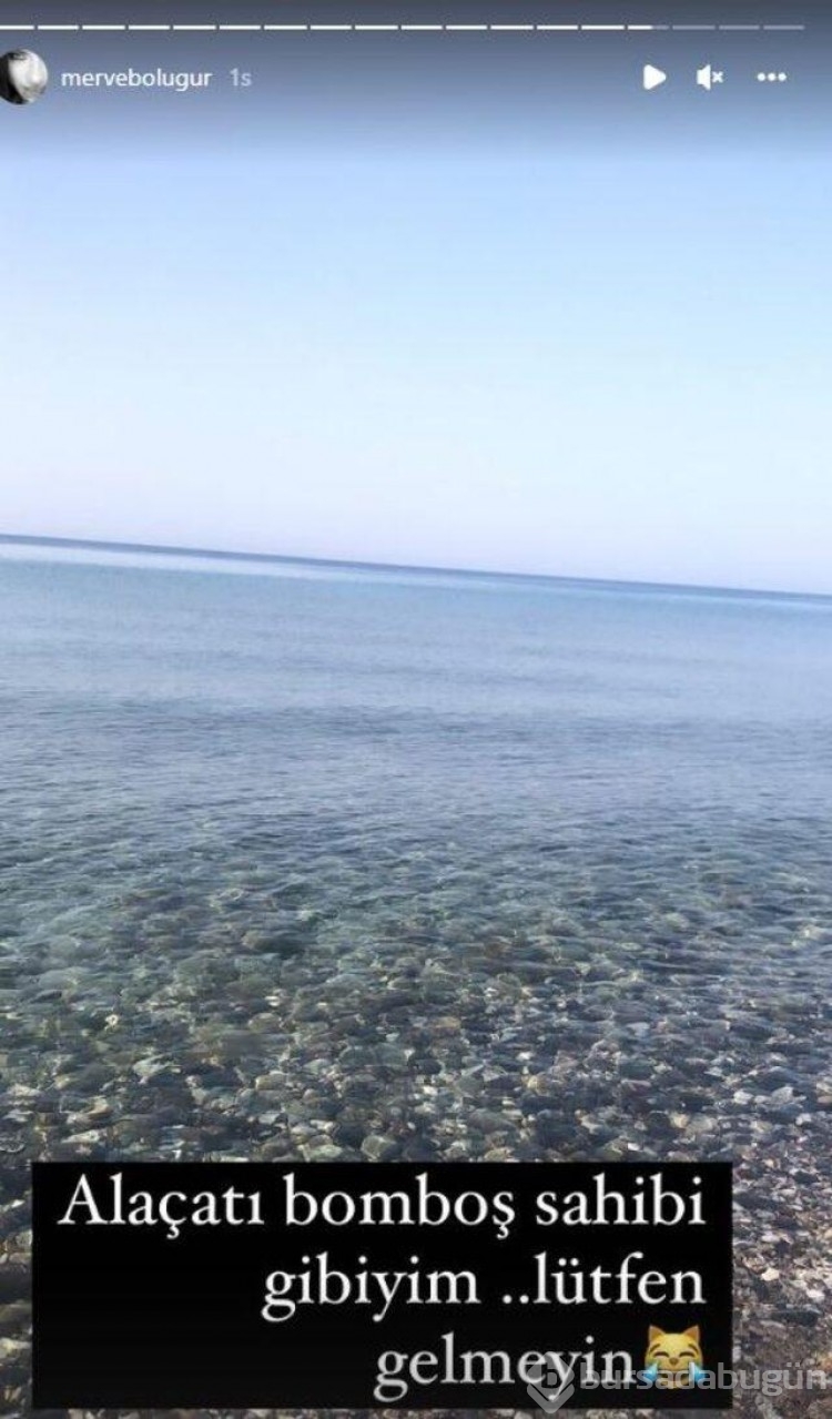 Merve Boluğur kısa taytıyla sabah denize koştu!