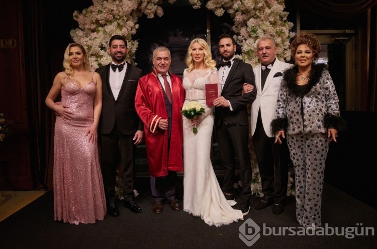 Seda Sayan evlenirken oğlu ciğer yedi