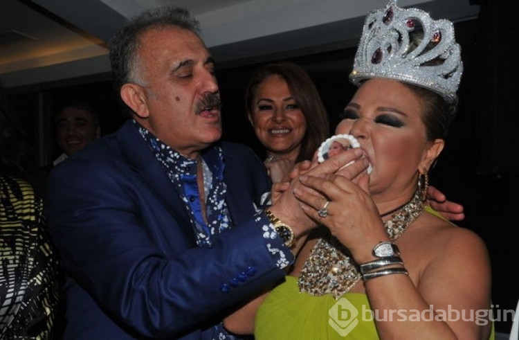 Seda Sayan evlenirken oğlu ciğer yedi