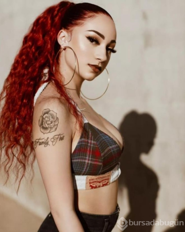 Rapçi Bhad Bhabie, çıplak pozlarını satarak 6 saat içinde rekor kırdı!