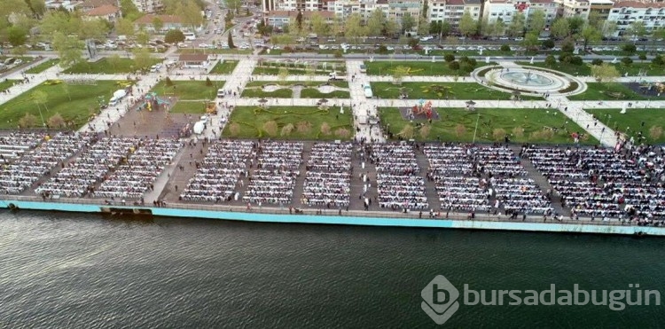 10 bin kişilik iftar sürprizi...
