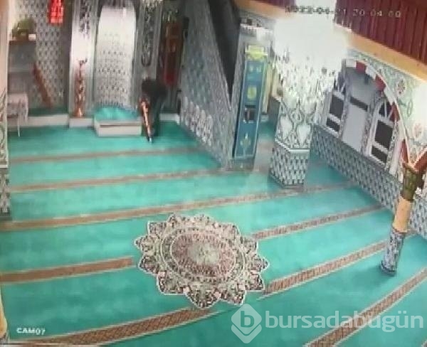 Ümraniye'de şamdan hırsızı...