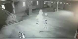 Ümraniye'de şamdan hırsızı...