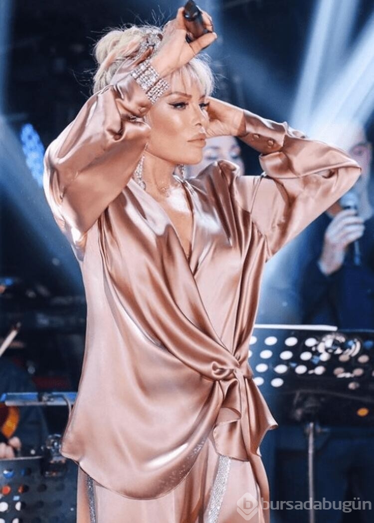 Hiç yaşlanmayan Ajda Pekkan...