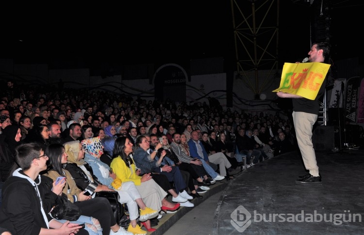 Ekin Uzunlar, Bursa'da sevenleriyle buluştu
