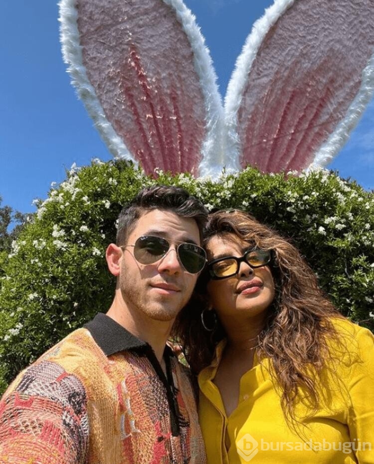 Nick Jonas ve Priyanka Chopra ilk kez paylaştı!
