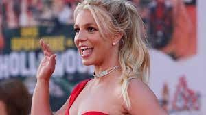 Britney Spears'dan ardı ardına çıplak pozlar...