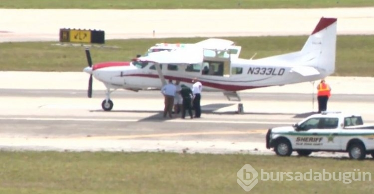Pilot fenalaşınca yolcu kontrolü devraldı...
