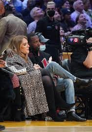 Adele'nin malikanesinin fiyatı dudak uçuklatıyor...