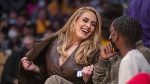 Adele'nin malikanesinin fiyatı dudak uçuklatıyor...
