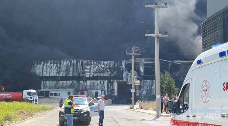 Bursa'da fabrika yangını