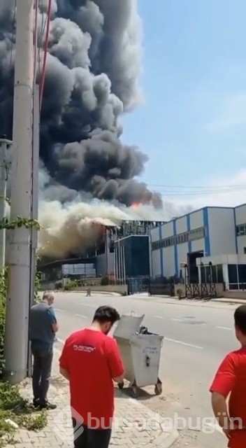 Bursa'da fabrika yangını
