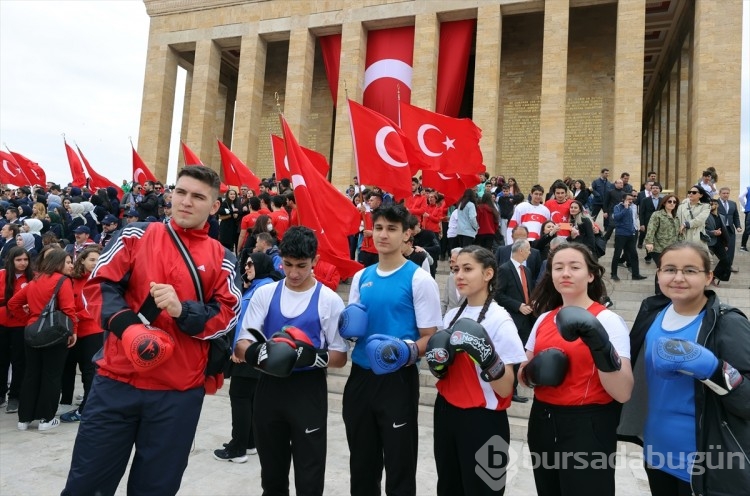 Anıtkabir'de 19 Mayıs kutlaması