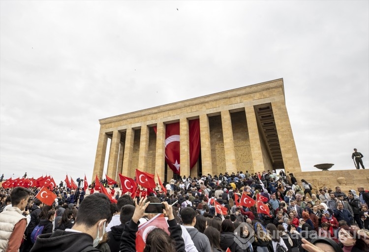 Anıtkabir'de 19 Mayıs kutlaması
