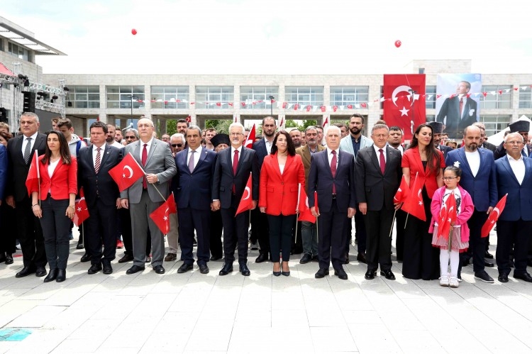 Bursa'da 19 Mayıs coşkusu