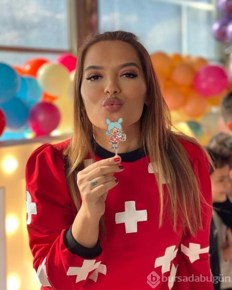 Aleyna Tilki ve Demet Akalın'ın arasında sular durulmuyor...