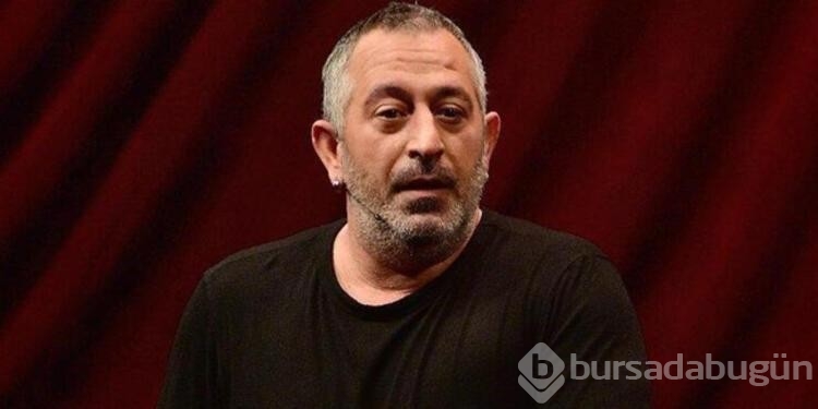 Cem Yılmaz dolandırıcıları ifşa etti
