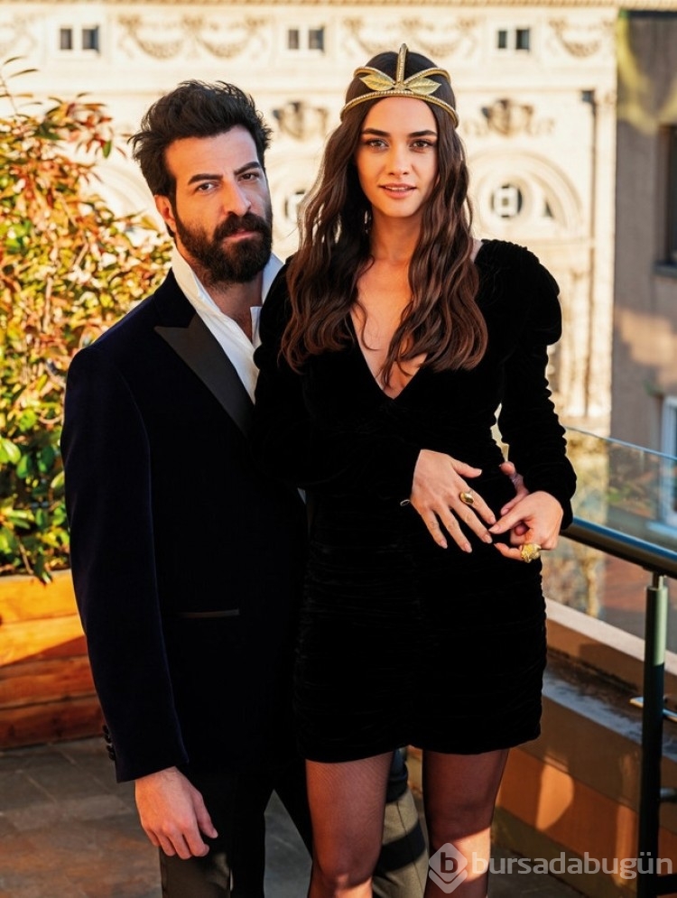 Hande Soral'dan çok beğenilen aile pozu...
