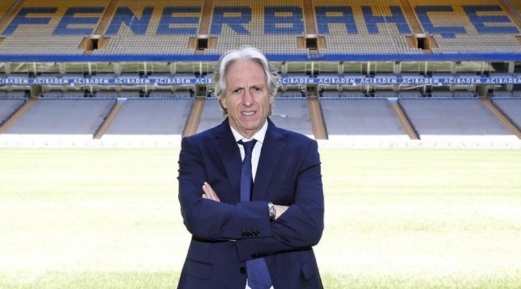 Jorge Jesus'tan iki yıldızın satışına veto!