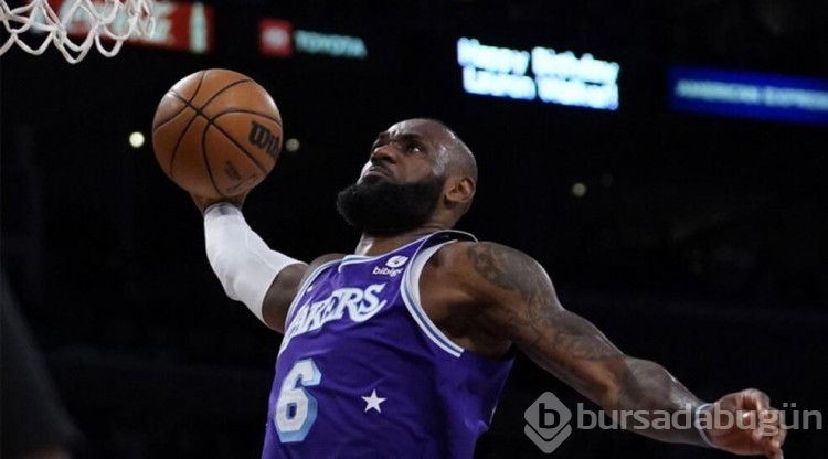 NBA'de bir ilki başardı...