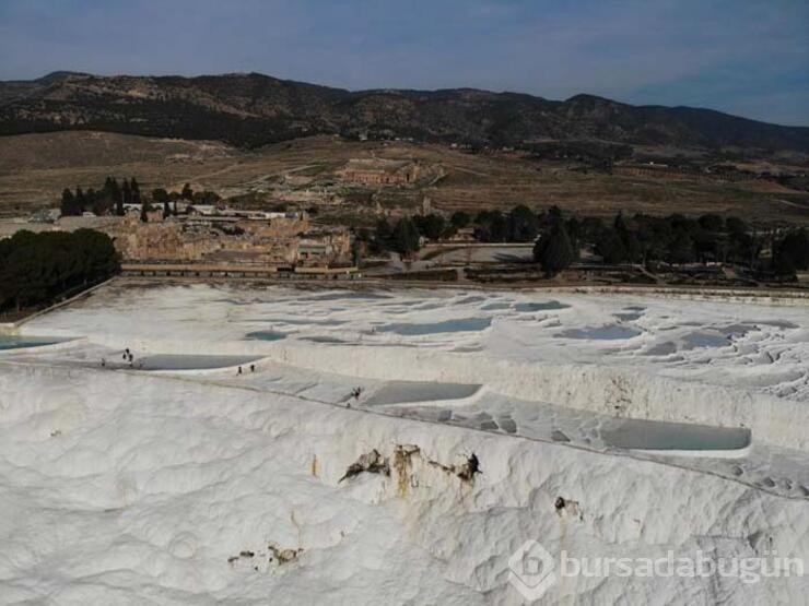 Pamukkale'ye gelen ziyaretçi sayısı 5 kat arttı!
