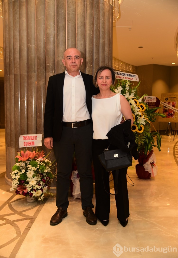 Aslı ile Emre'nin görkemli düğünü