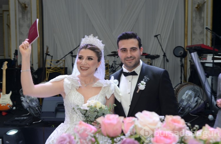 Fatma  ile Yiğit'in görkemli düğünü