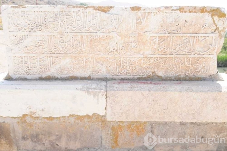 Medeniyetin, tarihin tanıkları köprüler