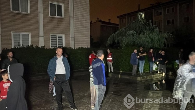 Düzce'de 1200 hane elektriksiz kaldı
