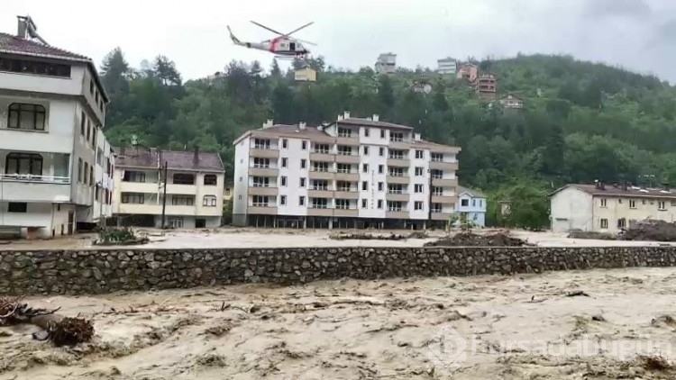 Batı Karadeniz su altında kaldı 