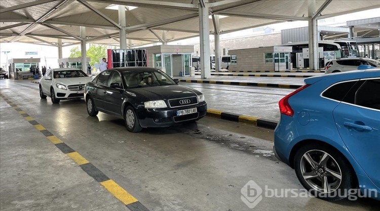 Gurbetçiler Türkiye'ye özlemle geliyor