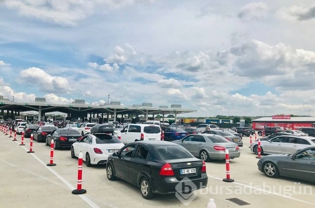 Gurbetçiler Türkiye'ye özlemle geliyor