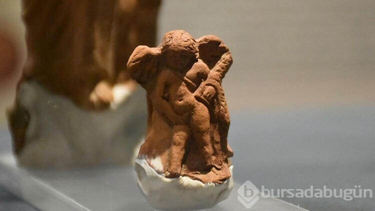 2 bin 300 yıllık 'Eros' sergide 