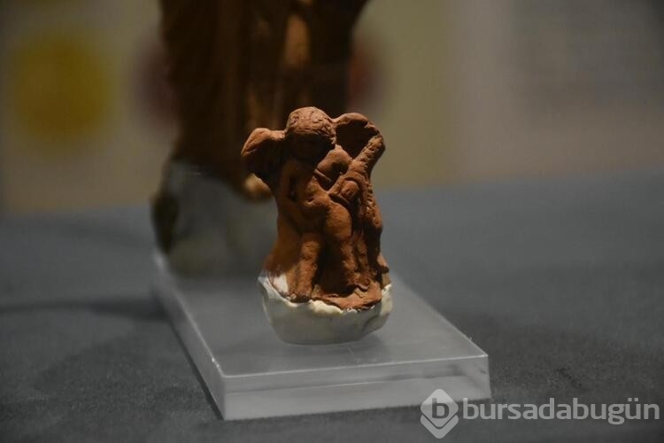 2 bin 300 yıllık 'Eros' sergide 