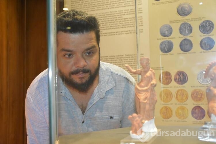 2 bin 300 yıllık 'Eros' sergide 