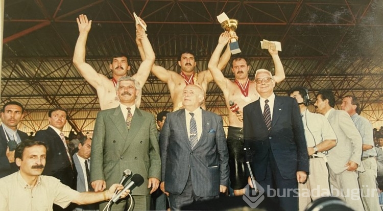 59 yıldır Kırkpınar güreşlerini fotoğraflıyor