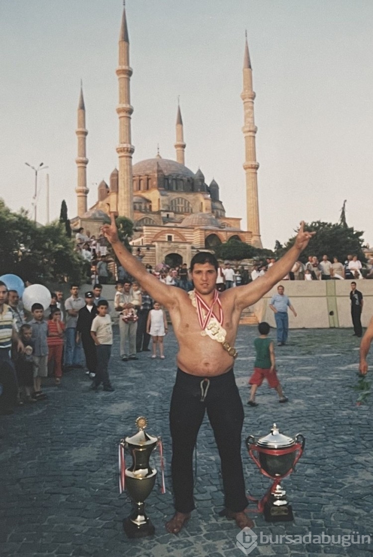 59 yıldır Kırkpınar güreşlerini fotoğraflıyor