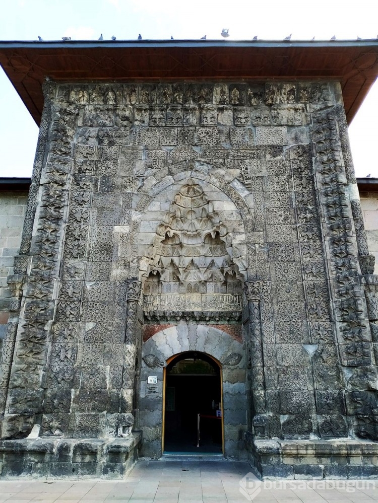 Taşa yansıyan sanat