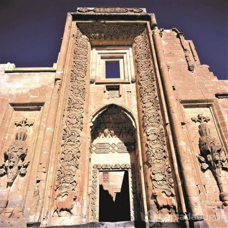 Taşa yansıyan sanat