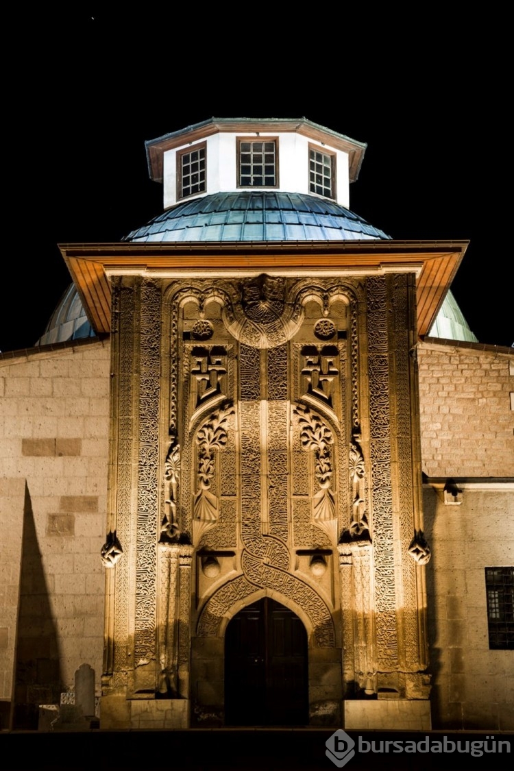 Taşa yansıyan sanat