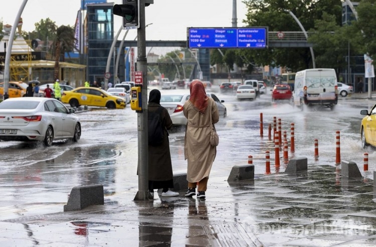 Ankara'da sel can aldı