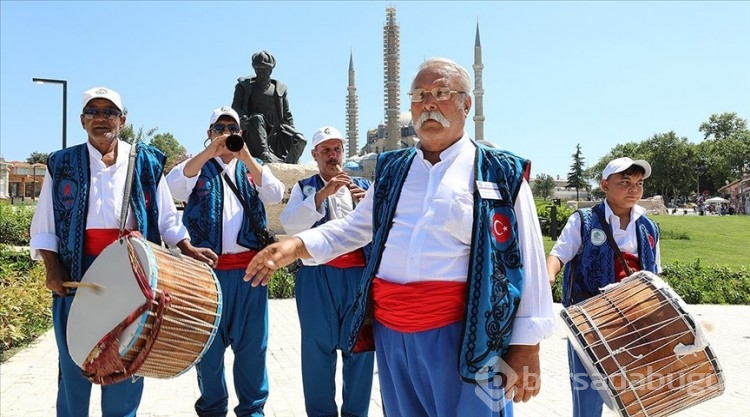 Kırkpınar müzisyenliği kuşaktan kuşağa aktarılıyor